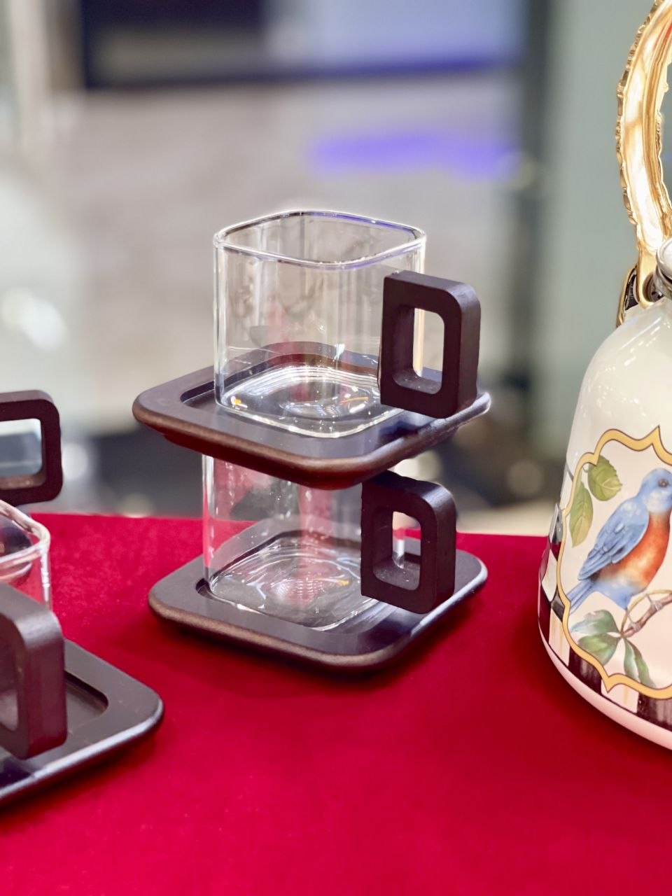 فنجان نعلبکی پیرکس بامبو مربعی ششتایی دودی